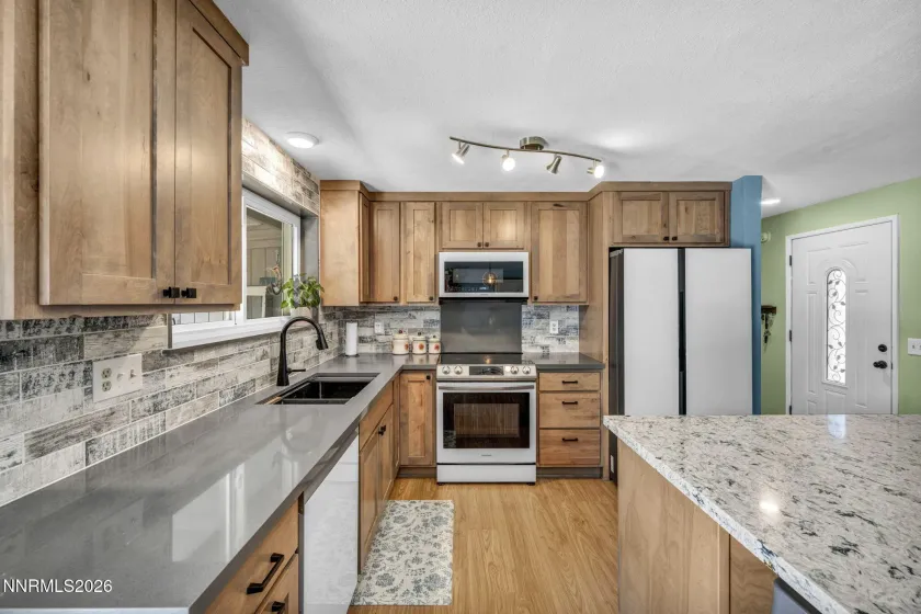345 Gault, Sparks, Nevada 89431, 3 Bedrooms Bedrooms, ,2 BathroomsBathrooms,Residential,Residential,Gault,0,260010857