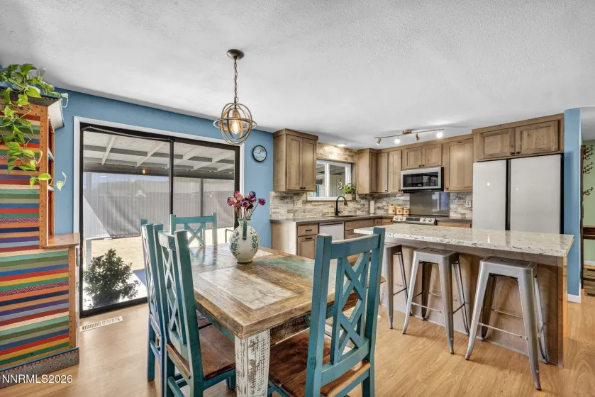 345 Gault, Sparks, Nevada 89431, 3 Bedrooms Bedrooms, ,2 BathroomsBathrooms,Residential,Residential,Gault,0,260010857