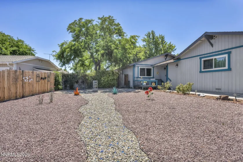 345 Gault, Sparks, Nevada 89431, 3 Bedrooms Bedrooms, ,2 BathroomsBathrooms,Residential,Residential,Gault,0,260010857