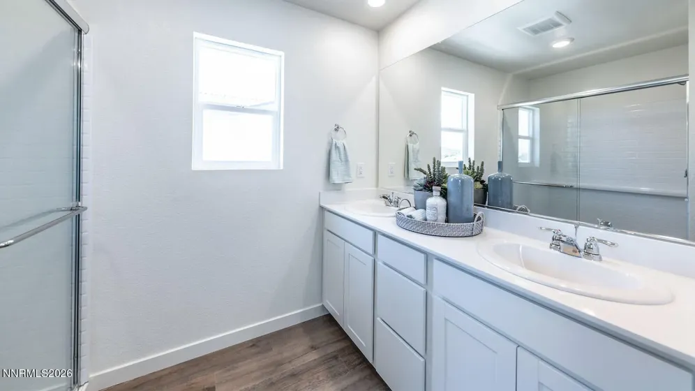 2305 Unionville, Reno, Nevada 89506, 4 Bedrooms Bedrooms, ,3 BathroomsBathrooms,Residential,Residential,Unionville,0,260010864