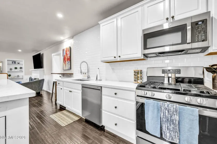 574 Reno, Reno, Nevada 89509, 4 Bedrooms Bedrooms, ,3 BathroomsBathrooms,Residential Lease,Manufactured,Reno,0,260010869
