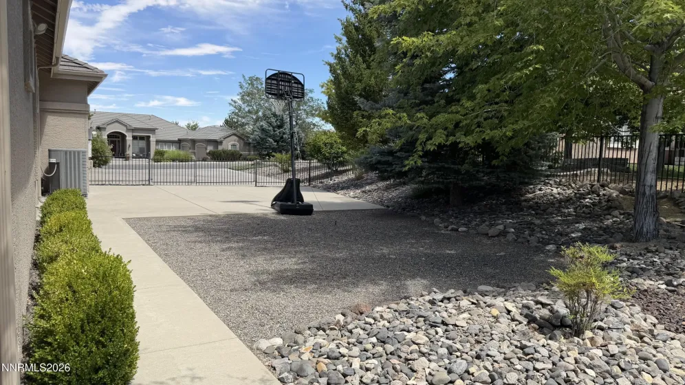 5233 Elk River, Reno, Nevada 89511, 5 Bedrooms Bedrooms, ,3 BathroomsBathrooms,Residential,Residential,Elk River,0,260010870