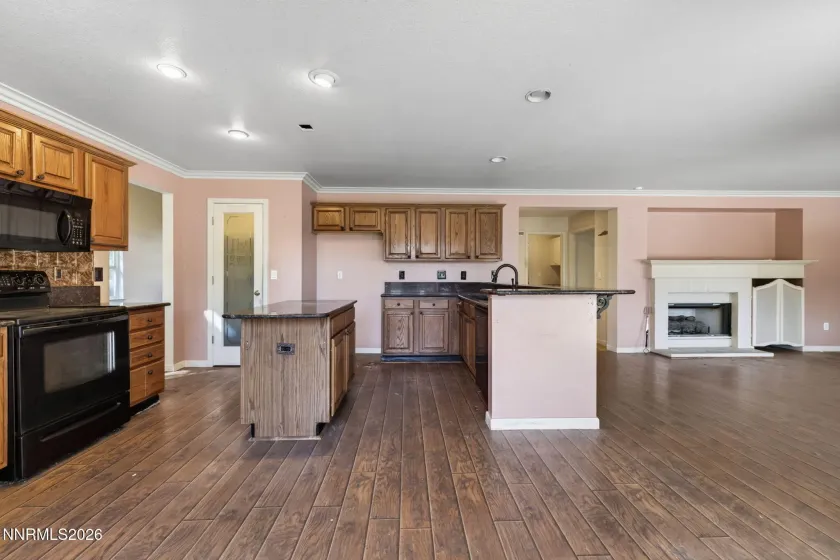 2526 Libero, Sparks, Nevada 89436, 5 Bedrooms Bedrooms, ,3 BathroomsBathrooms,Residential,Residential,Libero,0,260010872