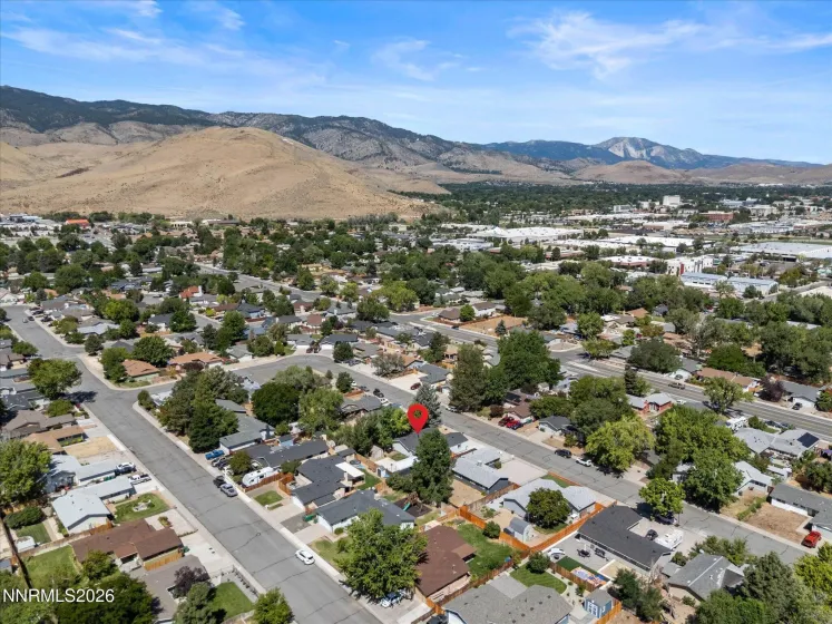 941 Armstrong, Carson City, Nevada 89701, 3 Bedrooms Bedrooms, ,2 BathroomsBathrooms,Residential,Residential,Armstrong,0,260010873