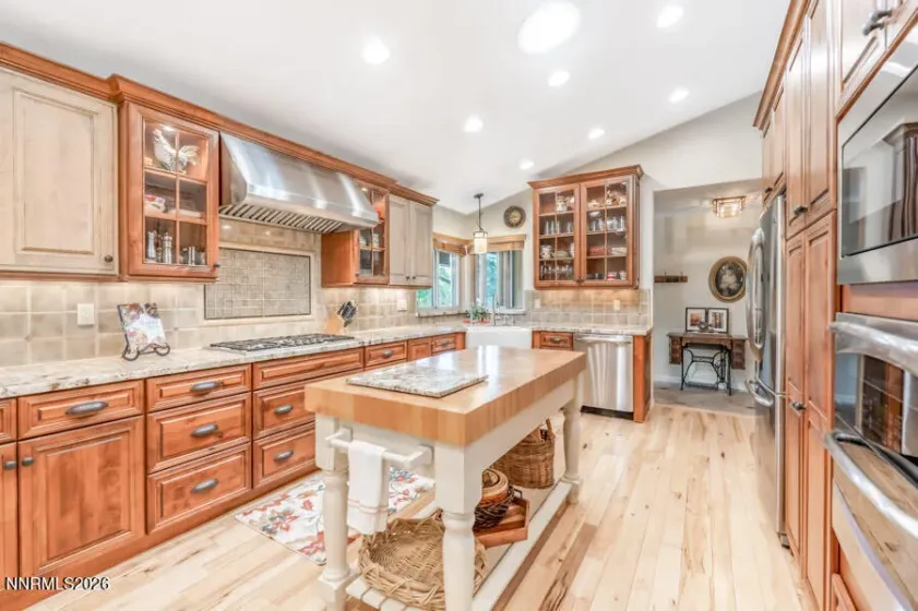 12405 Creek Crest, Reno, Nevada 89511, 3 Bedrooms Bedrooms, ,2 BathroomsBathrooms,Residential,Residential,Creek Crest,0,260010876