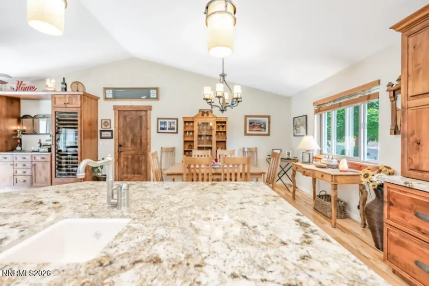 12405 Creek Crest, Reno, Nevada 89511, 3 Bedrooms Bedrooms, ,2 BathroomsBathrooms,Residential,Residential,Creek Crest,0,260010876