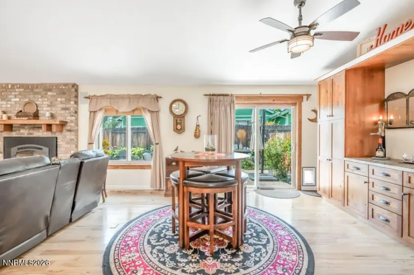 12405 Creek Crest, Reno, Nevada 89511, 3 Bedrooms Bedrooms, ,2 BathroomsBathrooms,Residential,Residential,Creek Crest,0,260010876