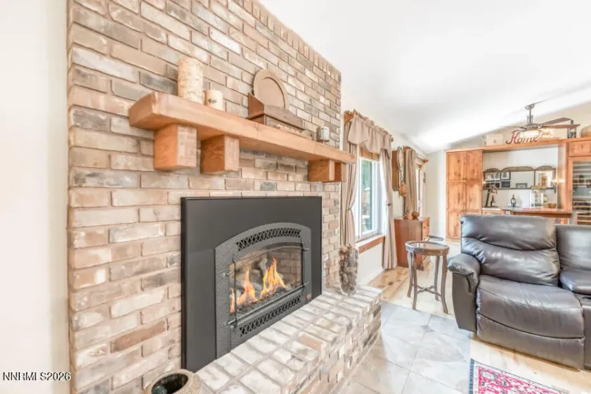 12405 Creek Crest, Reno, Nevada 89511, 3 Bedrooms Bedrooms, ,2 BathroomsBathrooms,Residential,Residential,Creek Crest,0,260010876