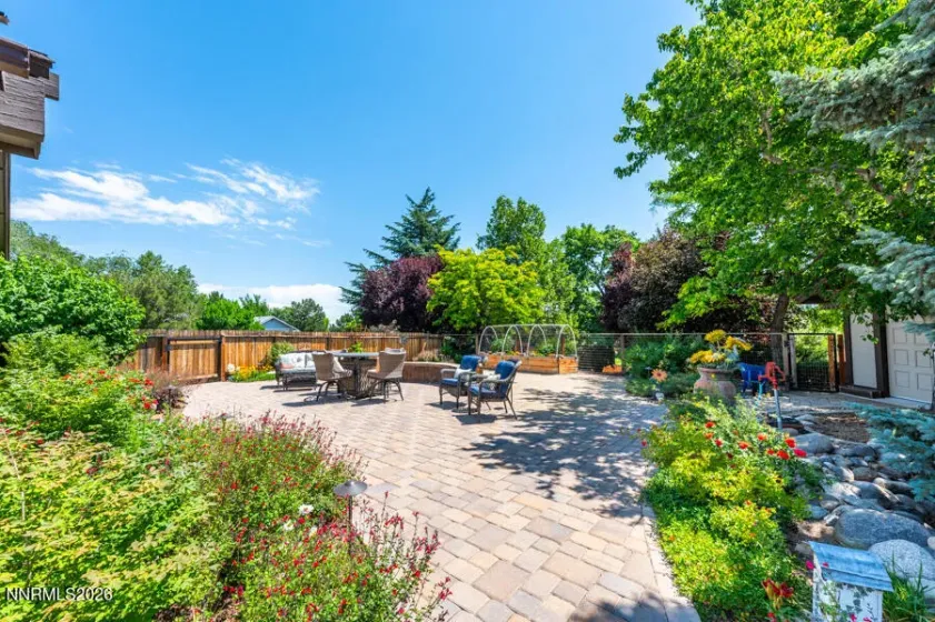 12405 Creek Crest, Reno, Nevada 89511, 3 Bedrooms Bedrooms, ,2 BathroomsBathrooms,Residential,Residential,Creek Crest,0,260010876
