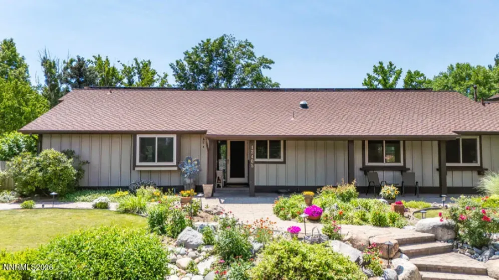 12405 Creek Crest, Reno, Nevada 89511, 3 Bedrooms Bedrooms, ,2 BathroomsBathrooms,Residential,Residential,Creek Crest,0,260010876