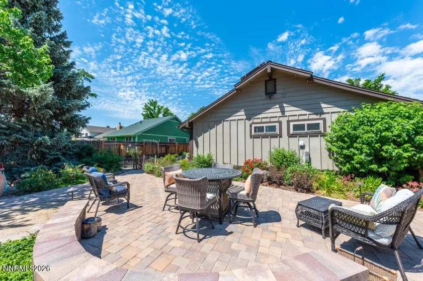 12405 Creek Crest, Reno, Nevada 89511, 3 Bedrooms Bedrooms, ,2 BathroomsBathrooms,Residential,Residential,Creek Crest,0,260010876