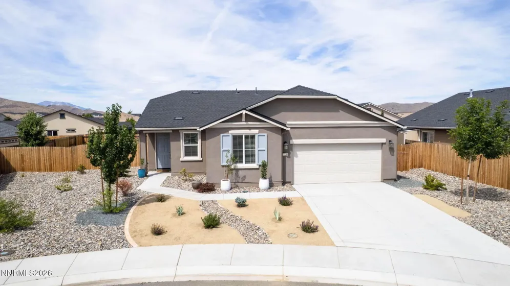 1136 Chalk Bluff, Carson City, Nevada 89701, 3 Bedrooms Bedrooms, ,2 BathroomsBathrooms,Residential,Residential,Chalk Bluff,0,260010877
