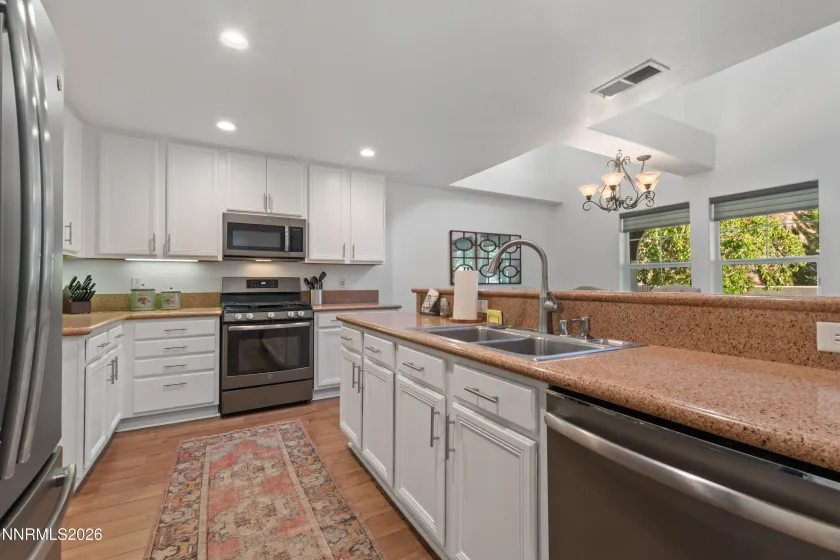 7640 Stone Bluff, Reno, Nevada 89523, 3 Bedrooms Bedrooms, ,3 BathroomsBathrooms,Residential,Residential,Stone Bluff,0,260010878