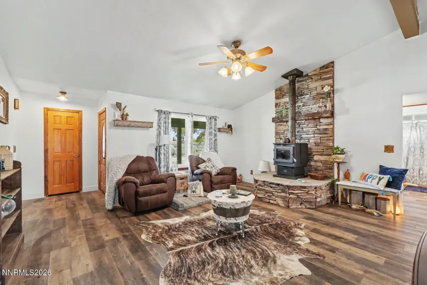 5275 Toyon Drive, Fallon, Nevada 89406, 3 Bedrooms Bedrooms, ,2 BathroomsBathrooms,Residential,Residential,Toyon Drive,0,260010879