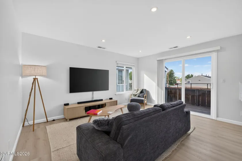 4606 Neil, Reno, Nevada 89502, 1 Bedroom Bedrooms, ,1 BathroomBathrooms,Residential,Residential,Neil,0,260010880