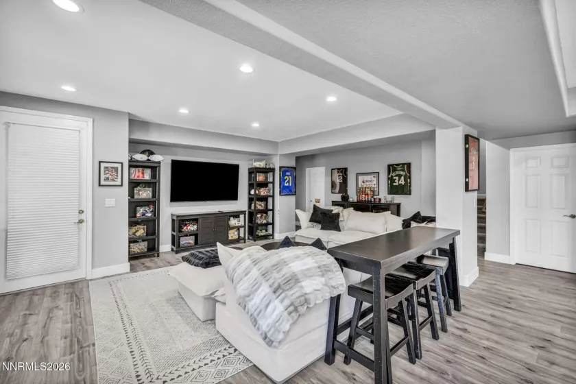 4883 Elkcreek, Reno, Nevada 89519, 5 Bedrooms Bedrooms, ,4 BathroomsBathrooms,Residential,Residential,Elkcreek,0,260010881