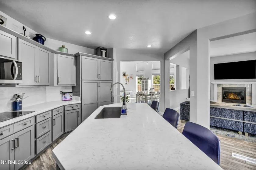 4883 Elkcreek, Reno, Nevada 89519, 5 Bedrooms Bedrooms, ,4 BathroomsBathrooms,Residential,Residential,Elkcreek,0,260010881
