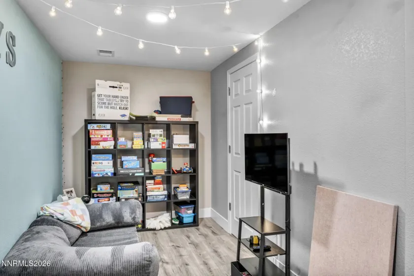 4883 Elkcreek, Reno, Nevada 89519, 5 Bedrooms Bedrooms, ,4 BathroomsBathrooms,Residential,Residential,Elkcreek,0,260010881