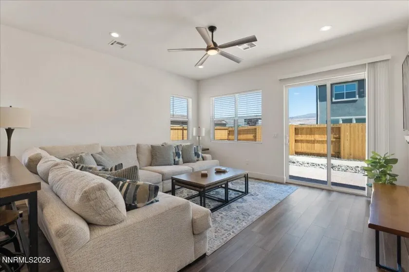 7732 Boulder Falls, Sparks, Nevada 89436, 3 Bedrooms Bedrooms, ,2 BathroomsBathrooms,Residential,Residential,Boulder Falls,0,260010882