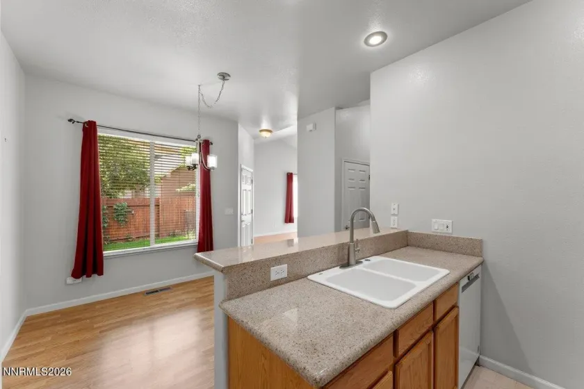 5627 Crescent Hill, Sparks, Nevada 89436, 2 Bedrooms Bedrooms, ,2 BathroomsBathrooms,Residential,Residential,Crescent Hill,0,260010883