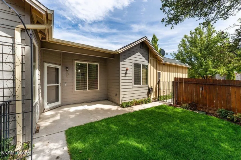 5627 Crescent Hill, Sparks, Nevada 89436, 2 Bedrooms Bedrooms, ,2 BathroomsBathrooms,Residential,Residential,Crescent Hill,0,260010883