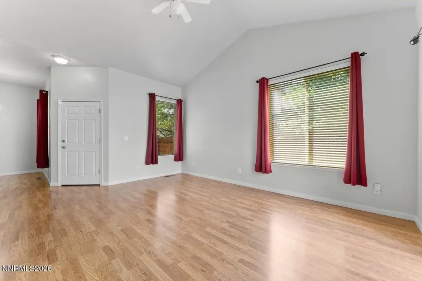 5627 Crescent Hill, Sparks, Nevada 89436, 2 Bedrooms Bedrooms, ,2 BathroomsBathrooms,Residential,Residential,Crescent Hill,0,260010883
