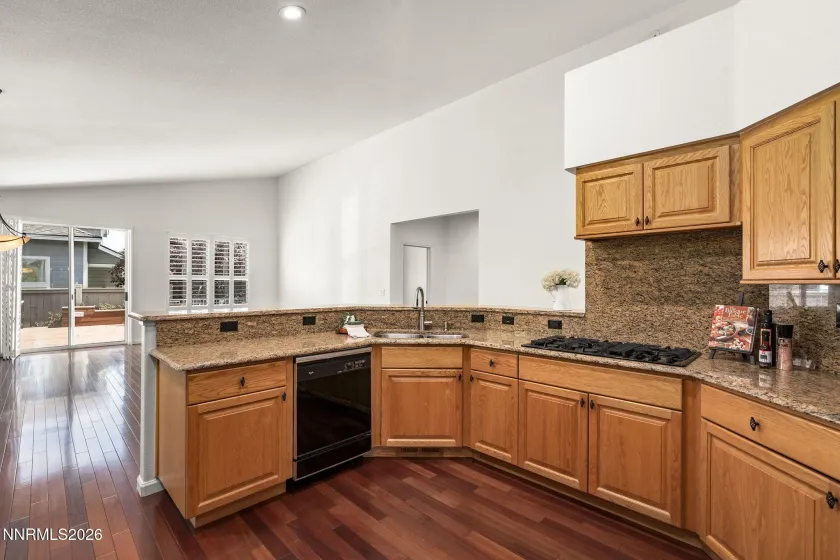 6162 Carriage House, Reno, Nevada 89519, 3 Bedrooms Bedrooms, ,2 BathroomsBathrooms,Residential,Residential,Carriage House,0,260010884