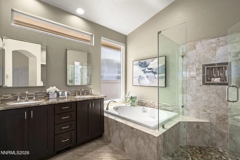 6162 Carriage House, Reno, Nevada 89519, 3 Bedrooms Bedrooms, ,2 BathroomsBathrooms,Residential,Residential,Carriage House,0,260010884