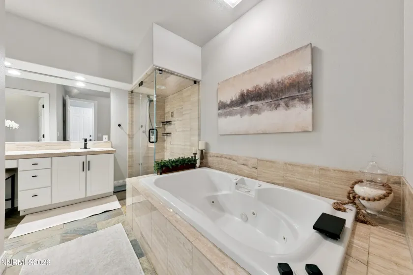 929 Northwood, Incline Village, Nevada 89451, 3 Bedrooms Bedrooms, ,3 BathroomsBathrooms,Residential,Residential,Northwood,0,260010885