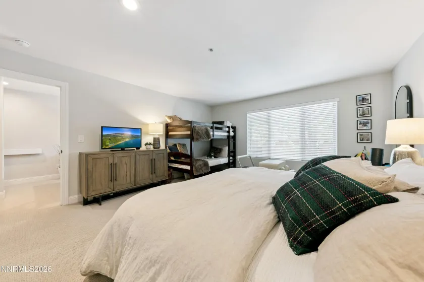 929 Northwood, Incline Village, Nevada 89451, 3 Bedrooms Bedrooms, ,3 BathroomsBathrooms,Residential,Residential,Northwood,0,260010885