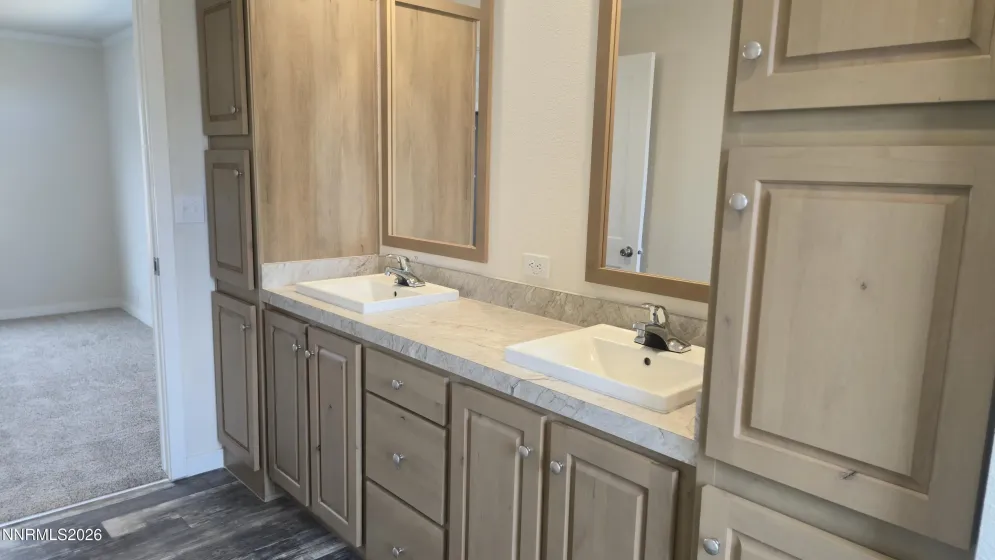 7995 Cheyenne, Stagecoach, Nevada 89429, 3 Bedrooms Bedrooms, ,2 BathroomsBathrooms,Residential,Residential,Cheyenne,0,260010886