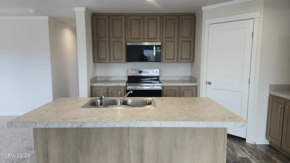 7995 Cheyenne, Stagecoach, Nevada 89429, 3 Bedrooms Bedrooms, ,2 BathroomsBathrooms,Residential,Residential,Cheyenne,0,260010886