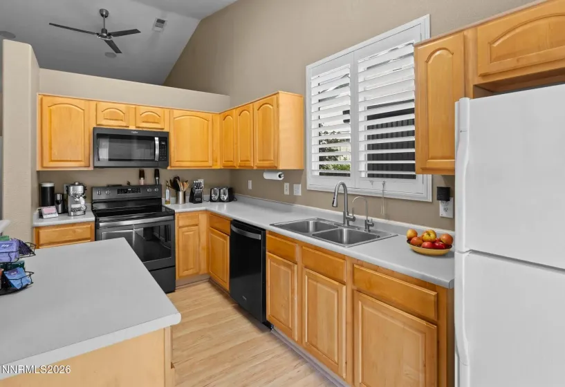 9275 Rising Moon, Reno, Nevada 89506, 4 Bedrooms Bedrooms, ,2 BathroomsBathrooms,Residential,Residential,Rising Moon,0,260010889