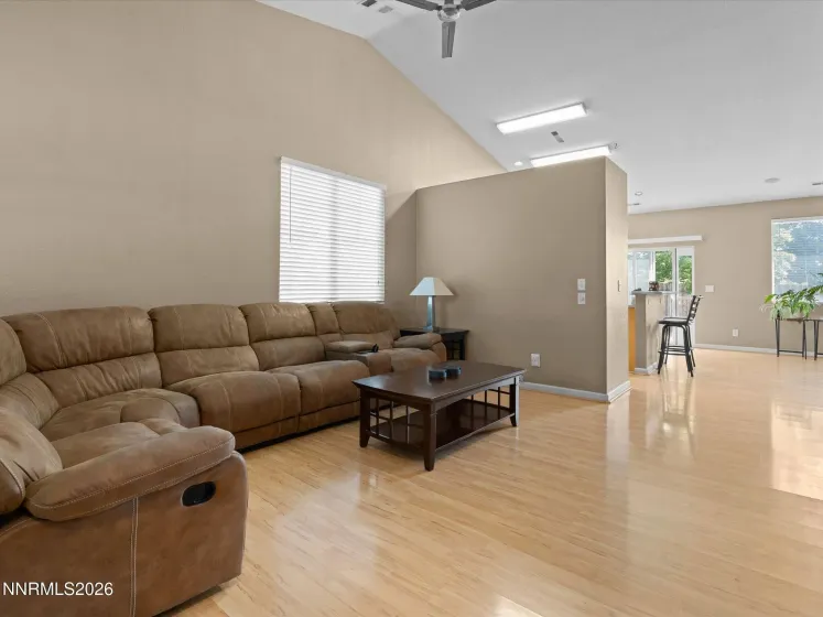 9275 Rising Moon, Reno, Nevada 89506, 4 Bedrooms Bedrooms, ,2 BathroomsBathrooms,Residential,Residential,Rising Moon,0,260010889