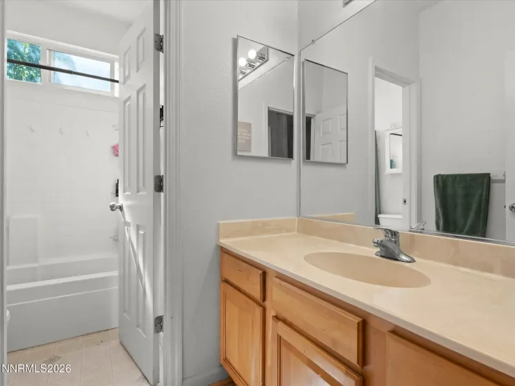 9275 Rising Moon, Reno, Nevada 89506, 4 Bedrooms Bedrooms, ,2 BathroomsBathrooms,Residential,Residential,Rising Moon,0,260010889
