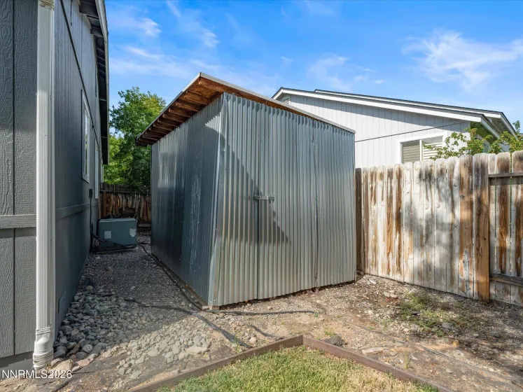 9275 Rising Moon, Reno, Nevada 89506, 4 Bedrooms Bedrooms, ,2 BathroomsBathrooms,Residential,Residential,Rising Moon,0,260010889