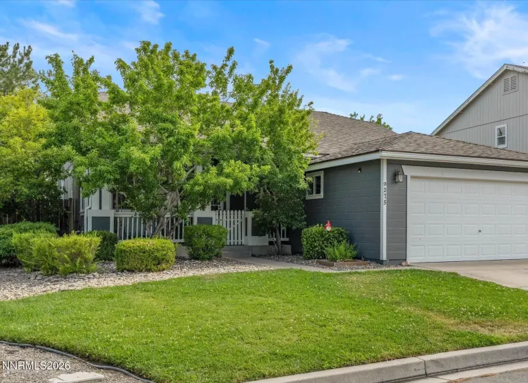 9275 Rising Moon, Reno, Nevada 89506, 4 Bedrooms Bedrooms, ,2 BathroomsBathrooms,Residential,Residential,Rising Moon,0,260010889