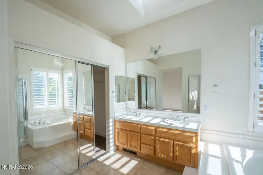 581 Derby, Carson City, Nevada 89703, 3 Bedrooms Bedrooms, ,2 BathroomsBathrooms,Residential,Residential,Derby,0,260010893