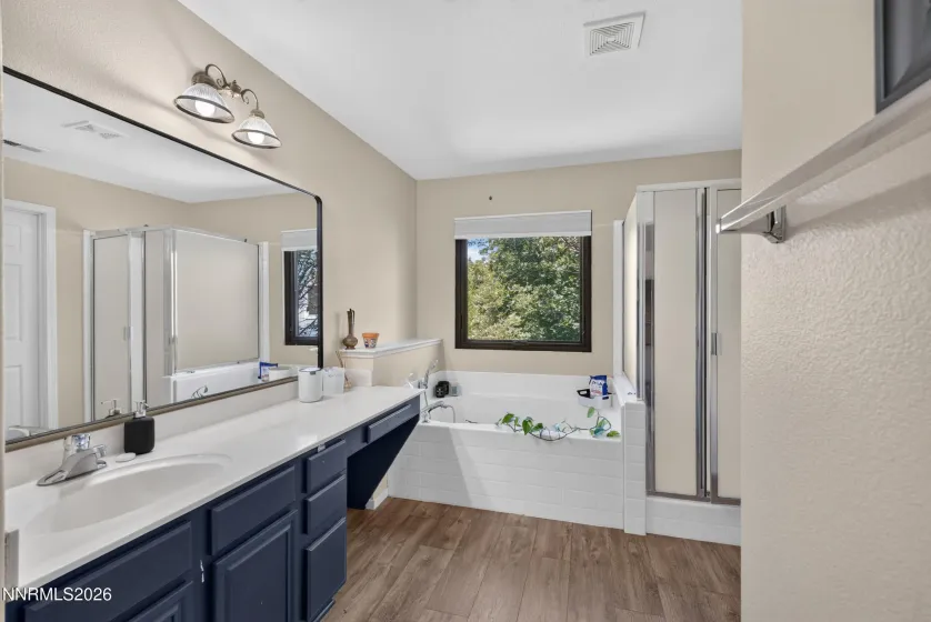 5440 Montego, Reno, Nevada 89523, 4 Bedrooms Bedrooms, ,3 BathroomsBathrooms,Residential,Residential,Montego,0,260010901