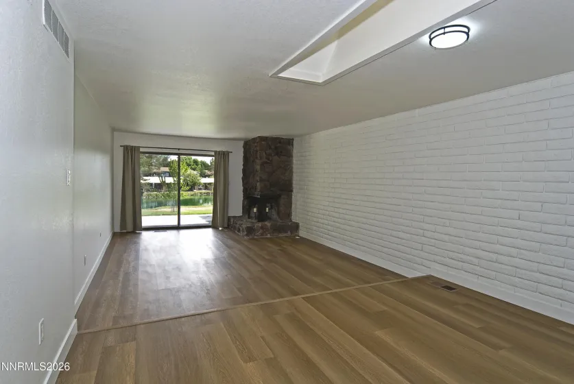 172 Lake Glen, Carson City, Nevada 89703, 2 Bedrooms Bedrooms, ,2 BathroomsBathrooms,Residential,Residential,Lake Glen,0,260010904