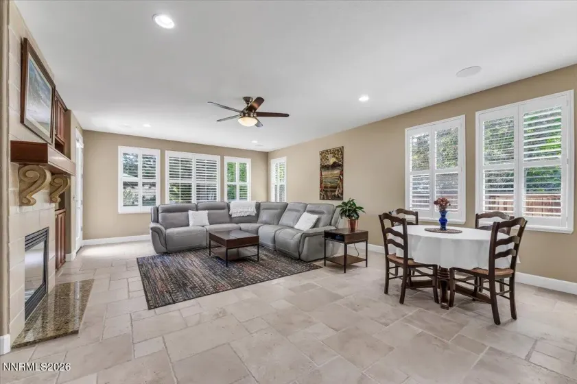 1830 Evening Rock, Reno, Nevada 89523, 3 Bedrooms Bedrooms, ,3 BathroomsBathrooms,Residential,Residential,Evening Rock,0,260010905
