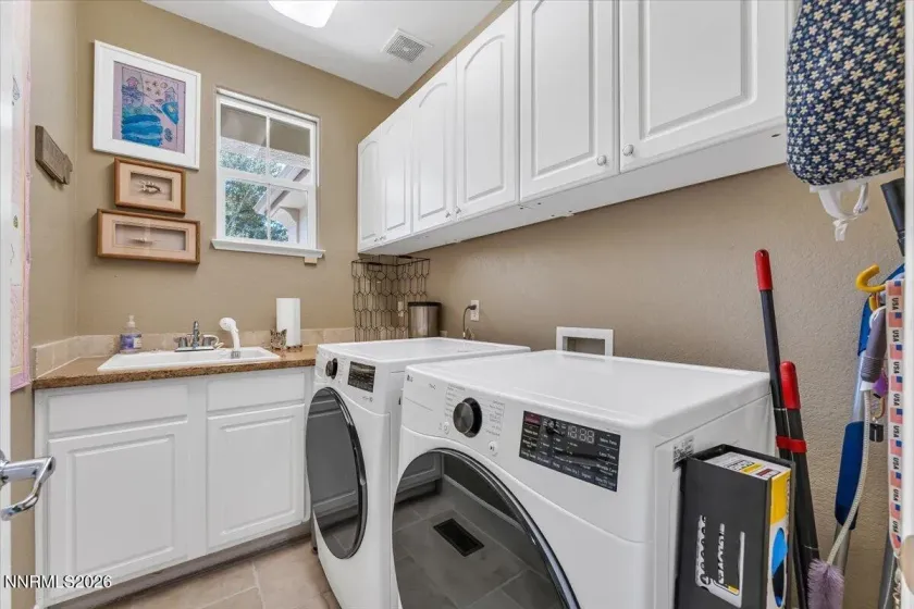 1830 Evening Rock, Reno, Nevada 89523, 3 Bedrooms Bedrooms, ,3 BathroomsBathrooms,Residential,Residential,Evening Rock,0,260010905