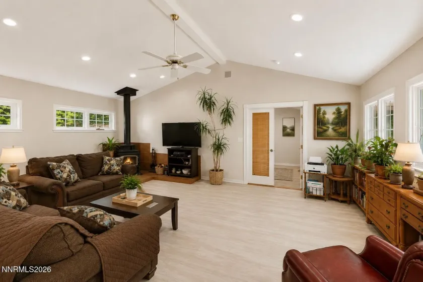 11075 Orchard Hill, Reno, Nevada 89511, 3 Bedrooms Bedrooms, ,2 BathroomsBathrooms,Residential,Residential,Orchard Hill,0,260010906