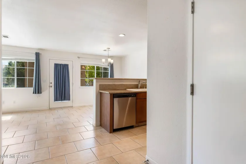 5765 Vista Serena, Sparks, Nevada 89436, 2 Bedrooms Bedrooms, ,3 BathroomsBathrooms,Residential,Residential,Vista Serena,0,260010908