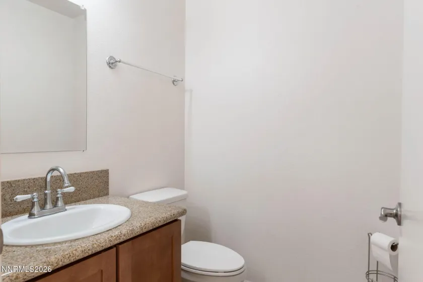 5765 Vista Serena, Sparks, Nevada 89436, 2 Bedrooms Bedrooms, ,3 BathroomsBathrooms,Residential,Residential,Vista Serena,0,260010908