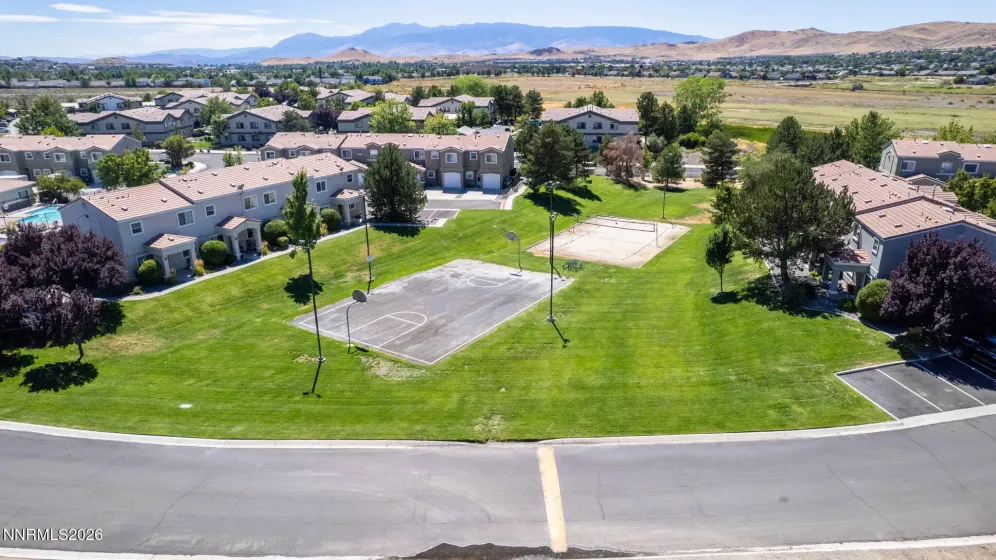 5765 Vista Serena, Sparks, Nevada 89436, 2 Bedrooms Bedrooms, ,3 BathroomsBathrooms,Residential,Residential,Vista Serena,0,260010908