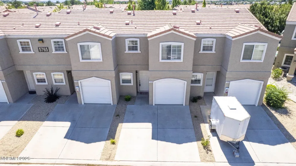 5765 Vista Serena, Sparks, Nevada 89436, 2 Bedrooms Bedrooms, ,3 BathroomsBathrooms,Residential,Residential,Vista Serena,0,260010908