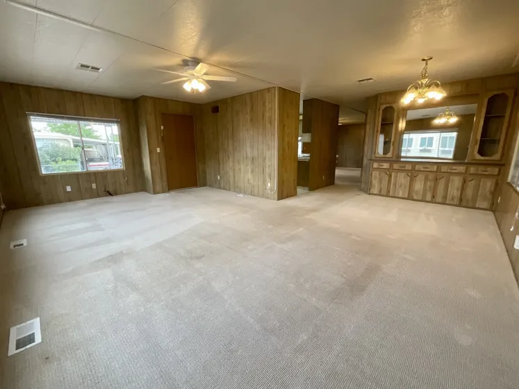 45 Eureka Drive, Carson City, Nevada 89706, 2 Bedrooms Bedrooms, 9 Rooms Rooms,2 BathroomsBathrooms,Manufactured,Residential,Eureka,0,260010909