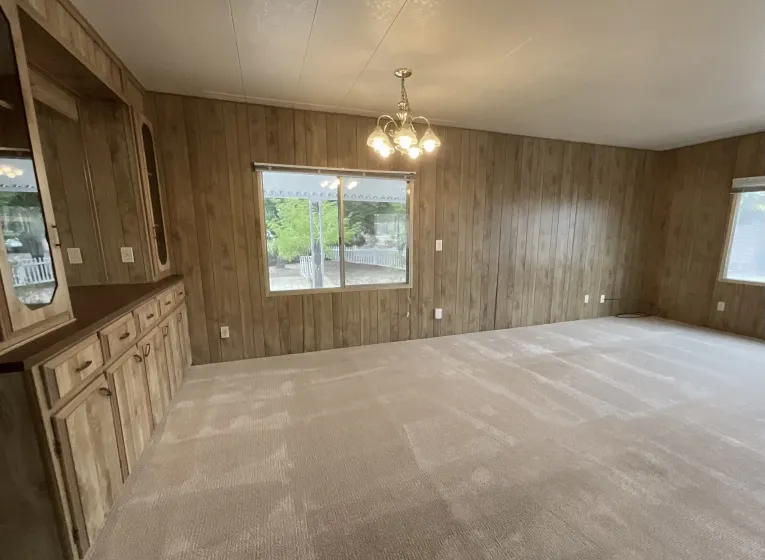 45 Eureka Drive, Carson City, Nevada 89706, 2 Bedrooms Bedrooms, 9 Rooms Rooms,2 BathroomsBathrooms,Manufactured,Residential,Eureka,0,260010909