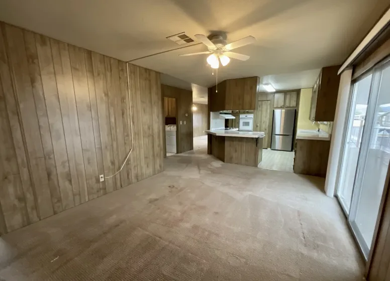 45 Eureka Drive, Carson City, Nevada 89706, 2 Bedrooms Bedrooms, 9 Rooms Rooms,2 BathroomsBathrooms,Manufactured,Residential,Eureka,0,260010909